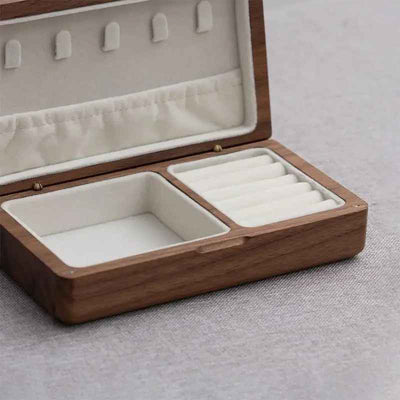 boite a bijoux bois ouverte zoom sur interieur