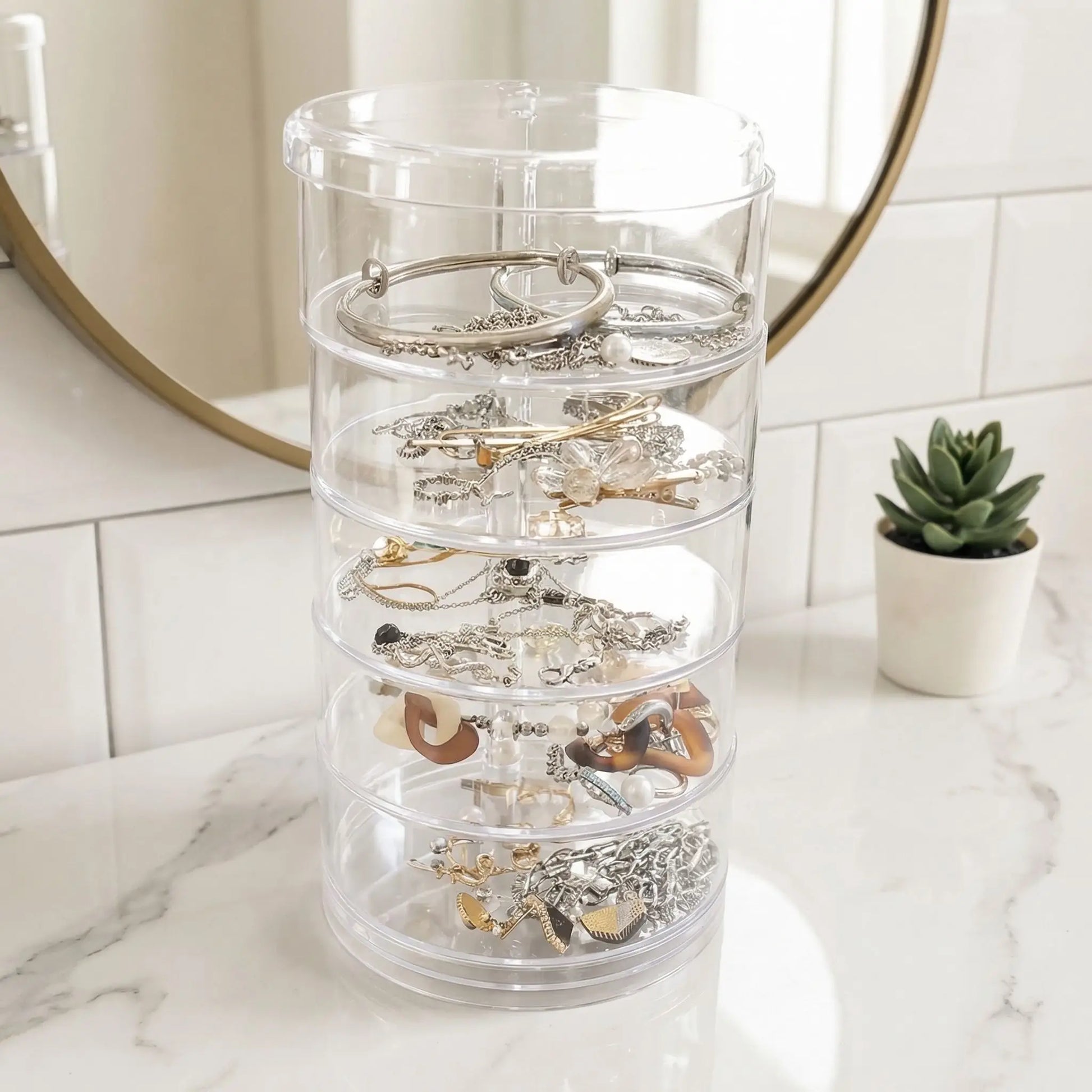 boite a bijoux taille L 20CM d`hauteur et 11Cm largeur