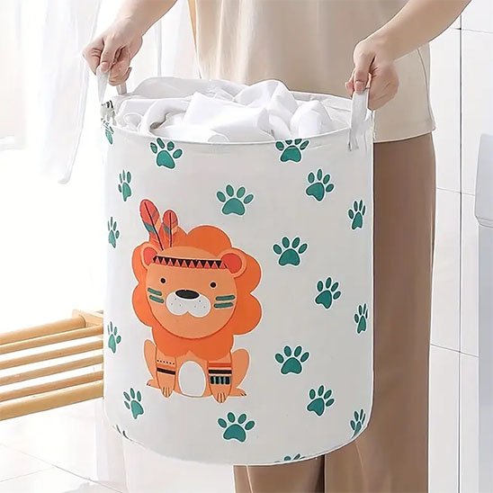 Panier à linge dessin lion femme le porte avec poigné